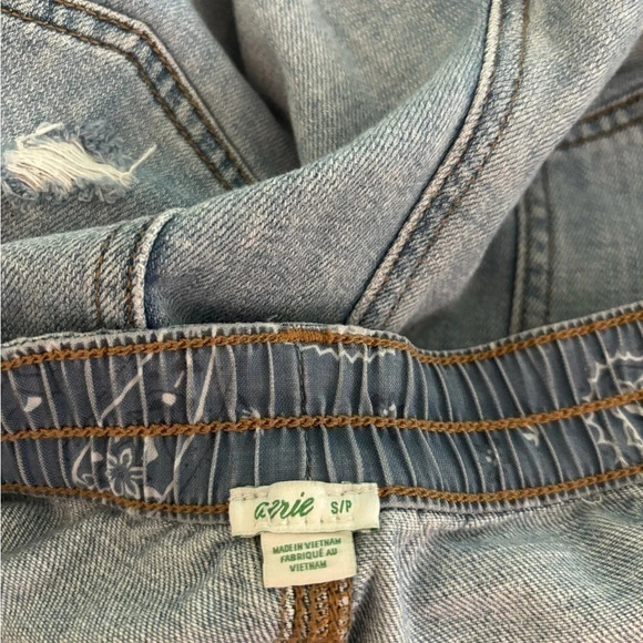 Aerie Women’s shorts size Small elastic waistband - Picture 5 of 5